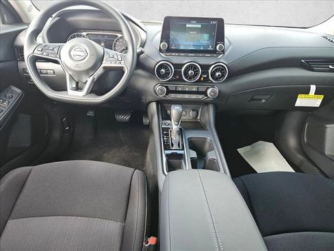 New 2025 Nissan Sentra SV image 11