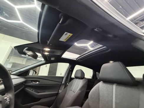Used 2025 Honda Accord Sport image 10