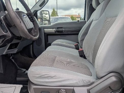 Used 2014 Ford F250 XLT w/ XLT Value Package AWD/4WD image 13