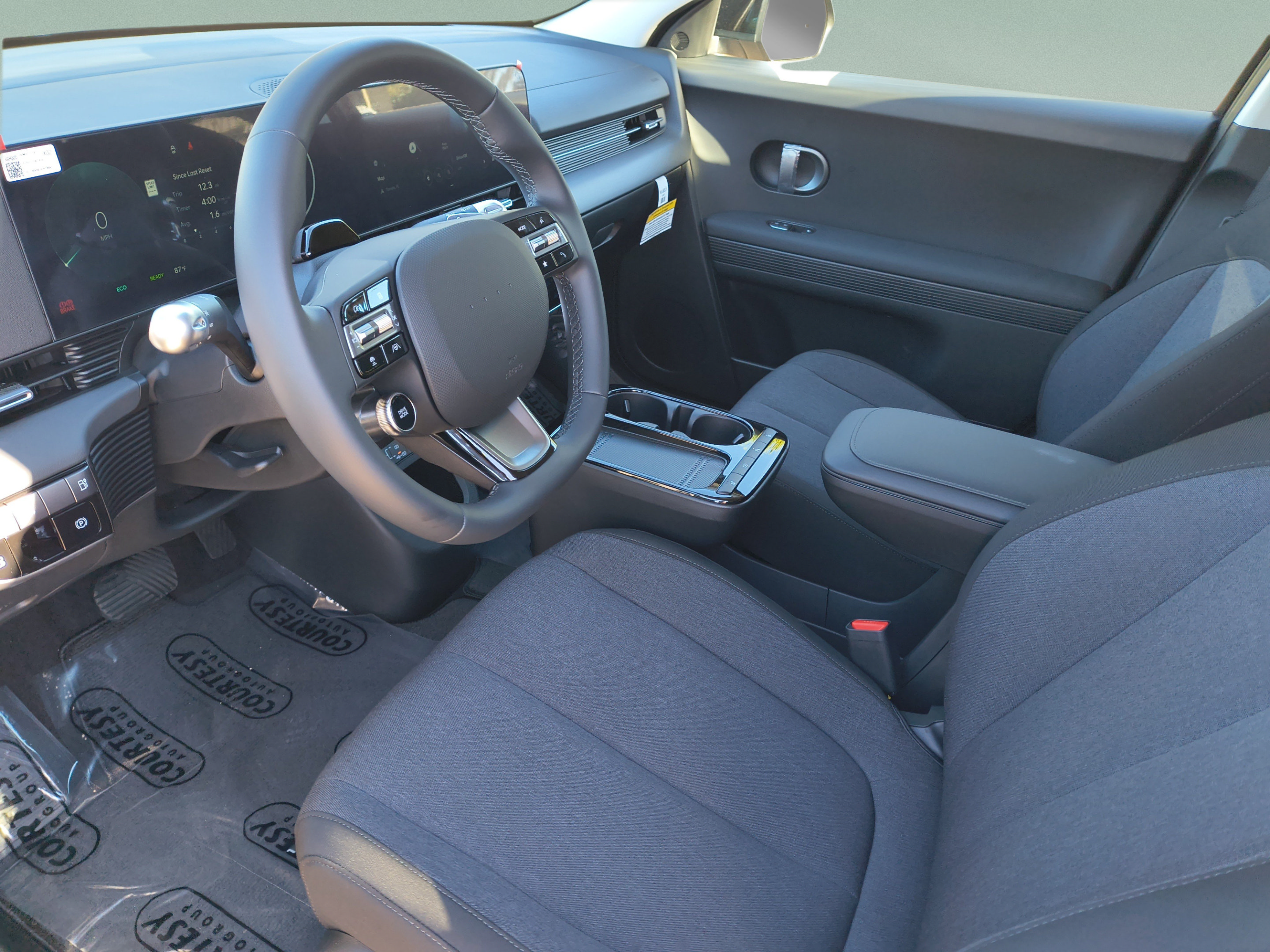 New 2027 Hyundai Ioniq 5 SE RWD image 15