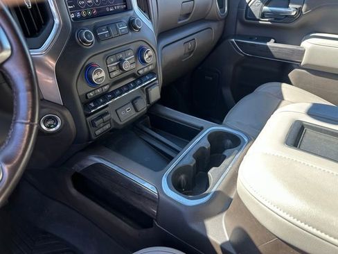 Used 2020 Chevrolet Silverado 3500 LTZ w/ LTZ Premium Package AWD/4WD image 11