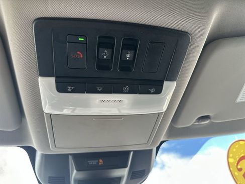 Certified 2023 Nissan Rogue SL image 19