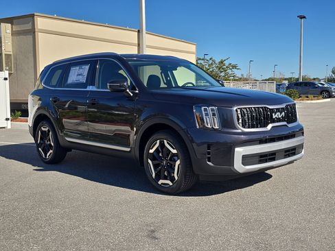 New 2025 Kia Telluride EX image 2