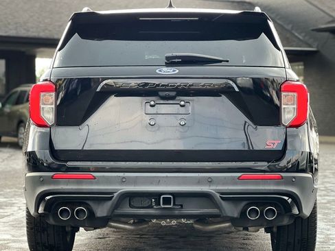 Used 2020 Ford Explorer ST w/ ST Street Pack image 6