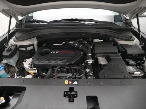 Used 2020 Hyundai Santa Fe Limited AWD/4WD image 3
