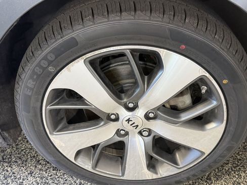 Used 2020 Kia Optima S FWD image 26