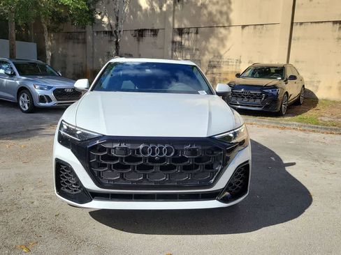 New 2026 Audi Q8 Premium Plus image 3