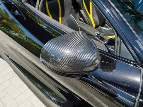 Used 2021 McLaren 720S Spider RWD image 32