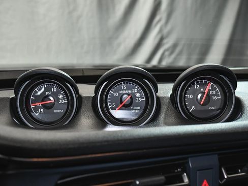 Used 2024 Nissan Z Performance w/ Floor Mat Package image 31