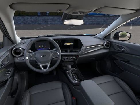 New 2026 Chevrolet Trax ACTIV w/ Driver Confidence Package FWD image 15