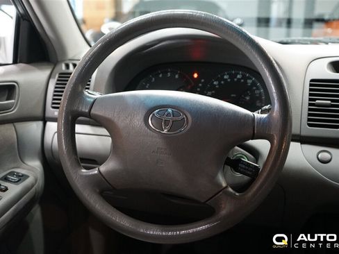 Used 2003 Toyota Camry LE FWD image 16