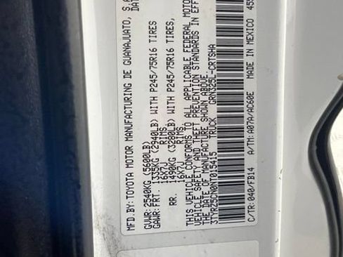 Used 2022 Toyota Tacoma SR RWD image 23