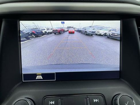 Used 2023 GMC Acadia SLT w/ Preferred Package image 25