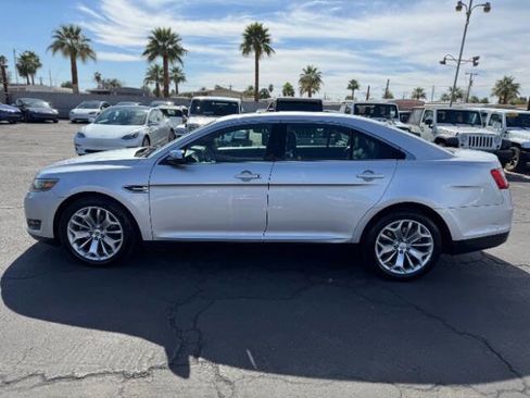 Used 2015 Ford Taurus Limited image 7