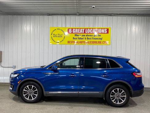 Used 2020 Lincoln Nautilus Reserve AWD/4WD image 2