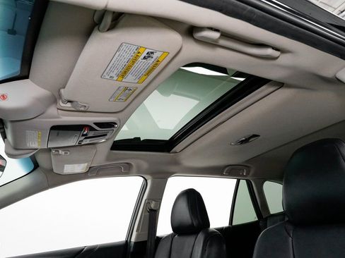 Used 2021 Subaru Outback Limited w/ Popular Package #2 image 9