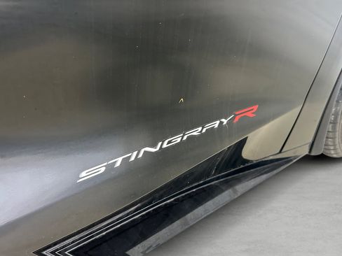 Used 2023 Chevrolet Corvette Stingray Premium Conv w/ Z51 Performance Package RWD image 21