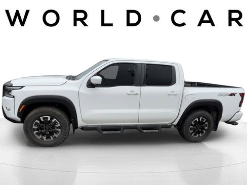 Used 2024 Nissan Frontier PRO-4X w/ Pro Convenience Package image 6