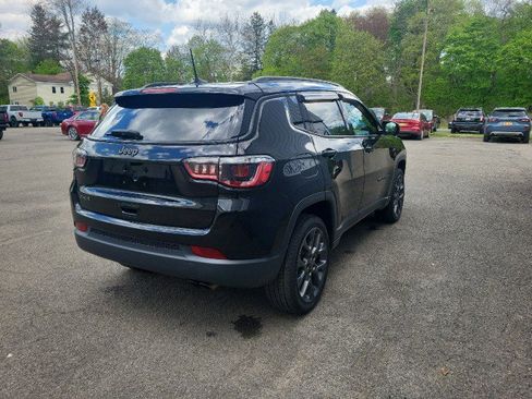 Used 2021 Jeep Compass Latitude AWD/4WD image 6