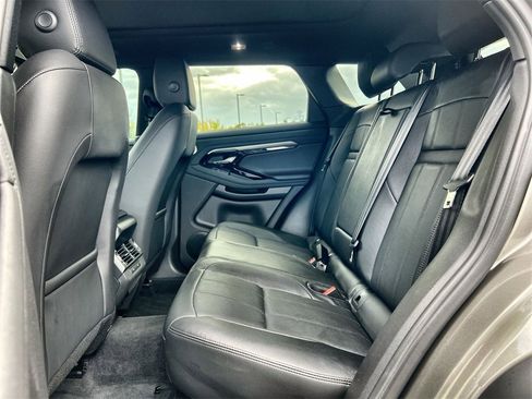 Certified 2022 Land Rover Range Rover Evoque R-Dynamic SE image 15