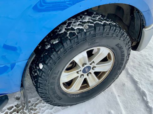 Used 2015 Ford F150 XLT w/ Equipment Group 301A Mid image 16