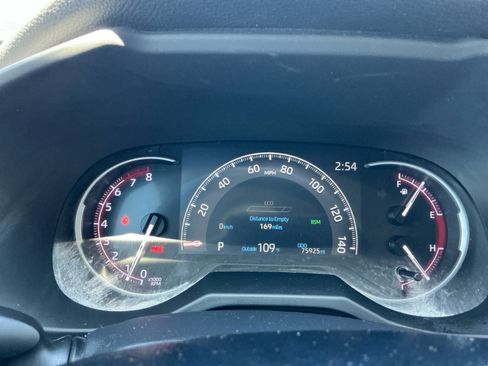 Certified 2019 Toyota RAV4 Limited w/ Cold Weather Package AWD/4WD image 10