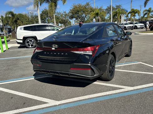 New 2026 Hyundai Elantra Sport FWD image 6
