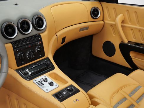 Used 2005 Ferrari 575M Maranello Superamerica RWD image 28