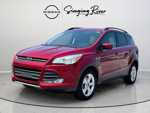 Used 2016 Ford Escape SE w/ Equipment Group 201A FWD image 3
