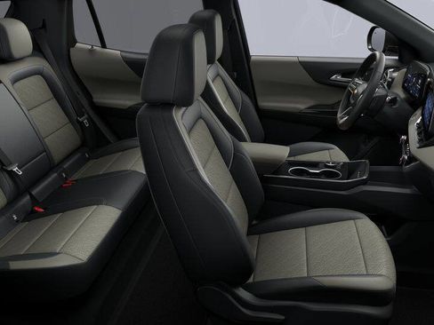 New 2026 Chevrolet Equinox LT AWD/4WD image 8