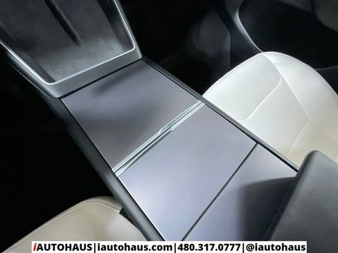 Used 2026 Tesla Model Y AWD image 27