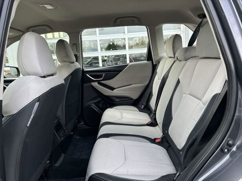 Used 2022 Subaru Forester image 7