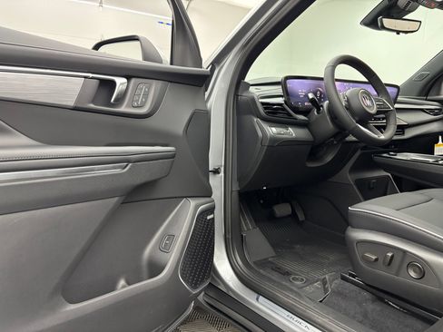 New 2026 Buick Enclave Preferred w/ Power Package AWD/4WD image 18