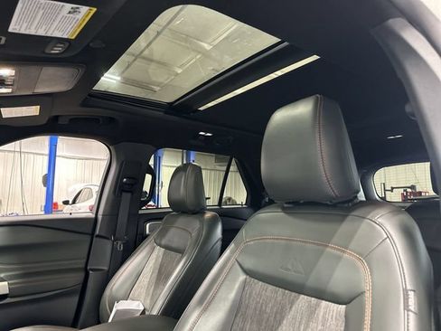 Used 2023 Ford Explorer Timberline w/ Timberline Technology Package AWD/4WD image 20