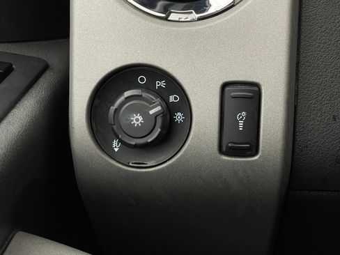 Used 2015 Ford F250 Lariat w/ Chrome Package AWD/4WD image 19
