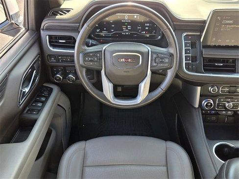 Certified 2023 GMC Yukon SLT image 12