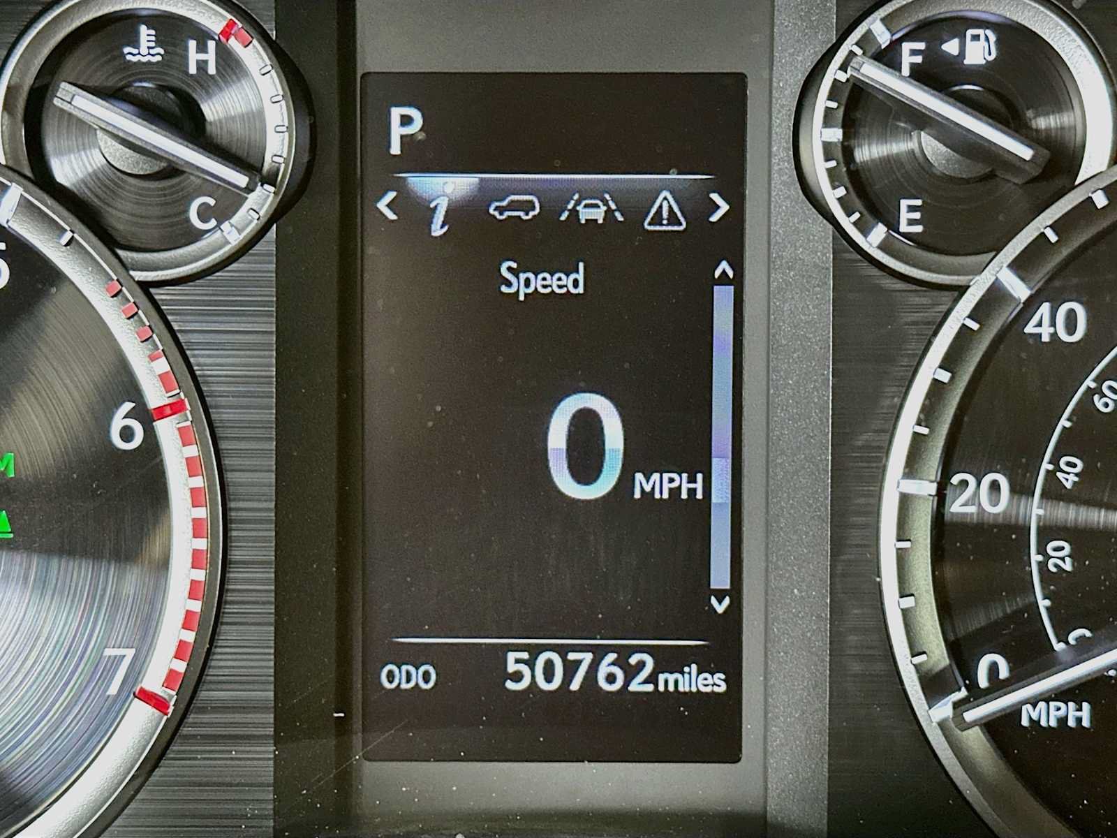 Used 2021 Lexus GX 460 Premium w/ Accessory Package AWD/4WD image 12