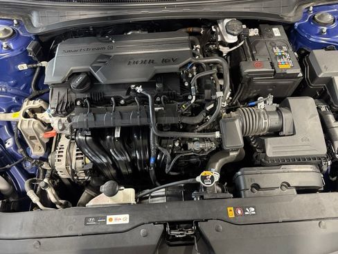 Used 2024 Hyundai Elantra SEL w/ Convenience Package FWD image 23