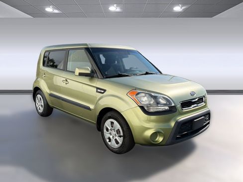 Used 2012 Kia Soul FWD image 7