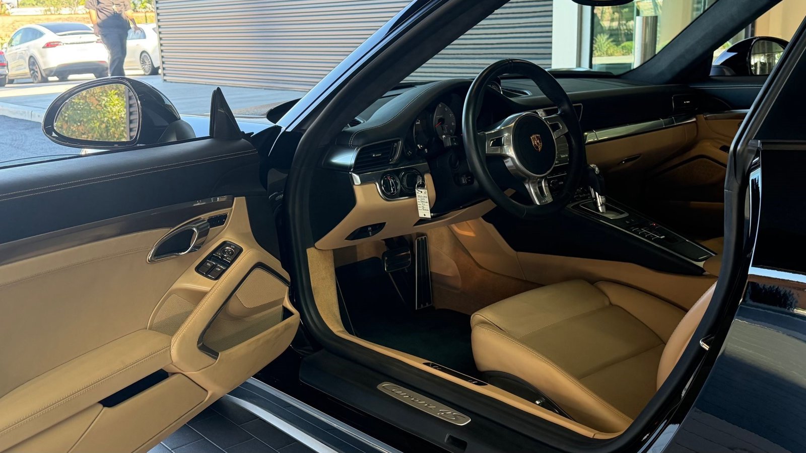 Certified 2014 Porsche 911 Carrera 4S AWD/4WD image 17