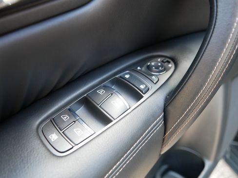 Certified 2024 Nissan Armada Platinum AWD/4WD image 19