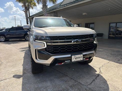 Used 2021 Chevrolet Tahoe Z71 AWD/4WD image 4