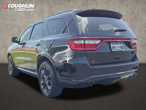 Used 2023 Dodge Durango R/T w/ Hemi Orange Plus Package AWD/4WD image 4