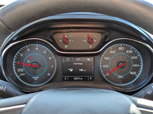 Used 2017 Chevrolet Cruze LT w/ Convenience Package image 20