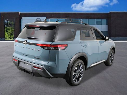 New 2026 Nissan Pathfinder Platinum w/ Cargo Package image 5