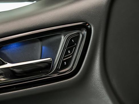 Used 2023 Dodge Durango GT AWD/4WD image 11