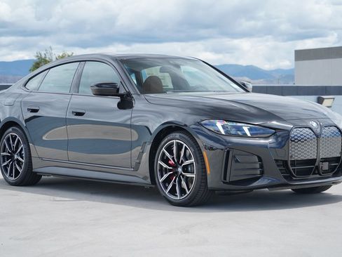 New 2026 BMW i4 xDrive40i w/ M Sport Package AWD/4WD image 3