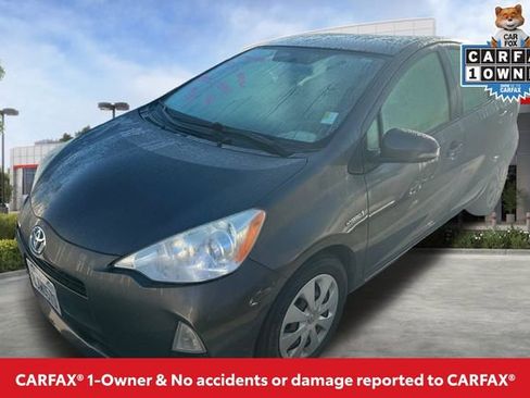 Used 2012 Toyota Prius C One image 2