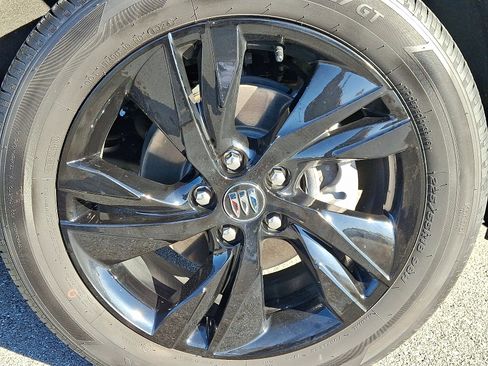 Used 2024 Buick Encore GX Sport Touring w/ Comfort Package image 8