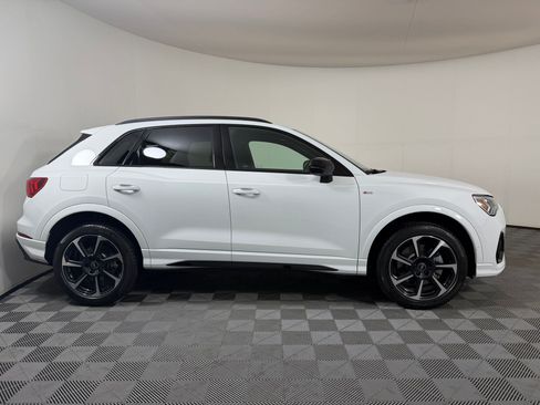 Certified 2025 Audi Q3 2.0T Premium Plus w/ Premium Plus Package AWD/4WD image 8